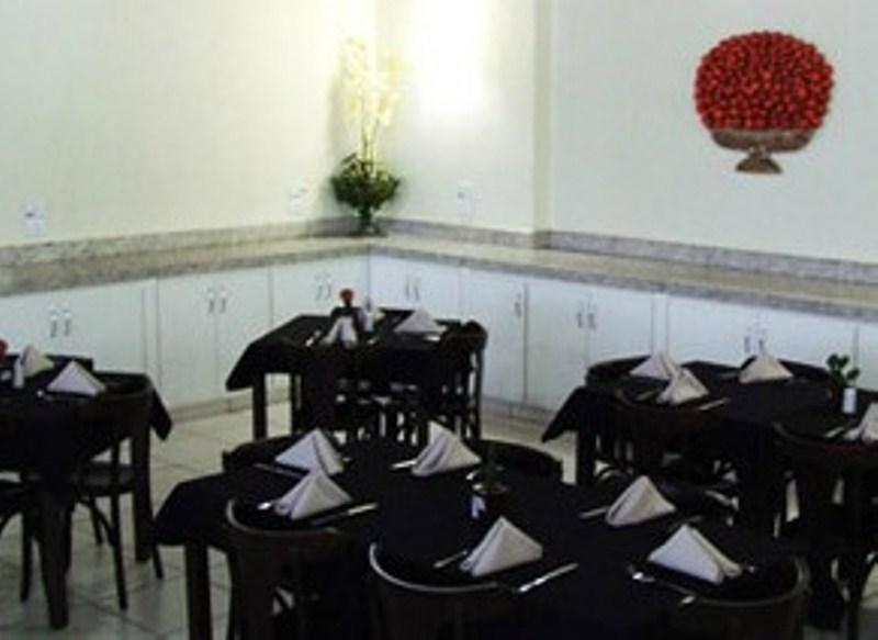 Mediterrâneo Park Hotel Três Lagoas Buitenkant foto